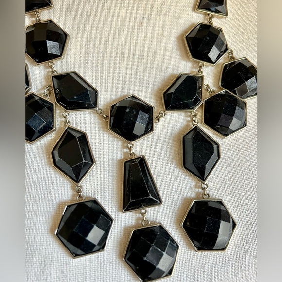 Statement Bib Necklace Black Faceted Acrylic Disks Silvertone Chain - Picture 5 of 11